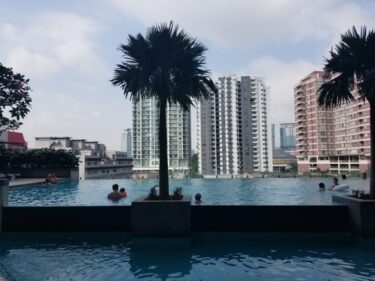 マレーシアのプール付き高級民泊でワーケーション！宿泊費はいくら？